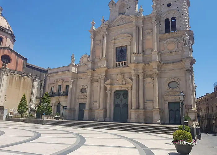 Bed and Breakfast The Artists Acireale